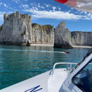 prestation-sur-mesure-en-mer-en-normandie.jpg